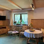 Haus Lukaswinkl Apartmán *