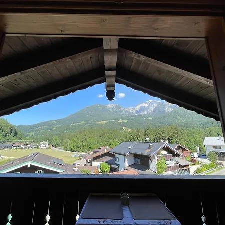 Haus Lukaswinkl * Schoenau am Koenigsee
