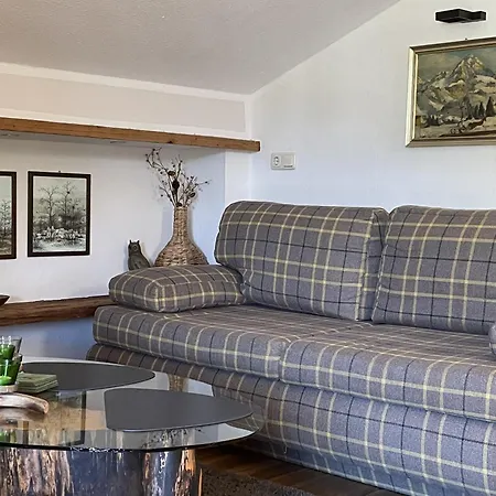 Haus Lukaswinkl * Schoenau am Koenigsee